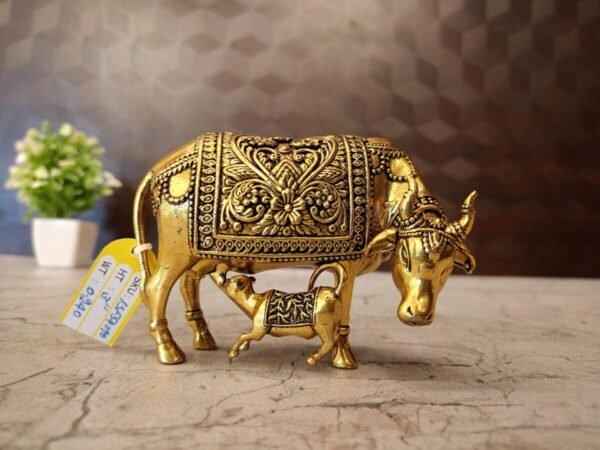 Brass Fine Art Cow And Calf / Very Good For Home Kamdhenu Statue 3" Antique Showroom Trichy
