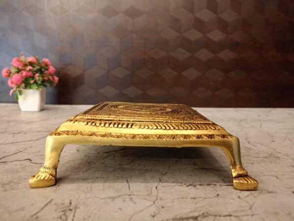 Buy Brass Square Chowki Stand 1.5″ Antique Showroom Trichy - Image 3