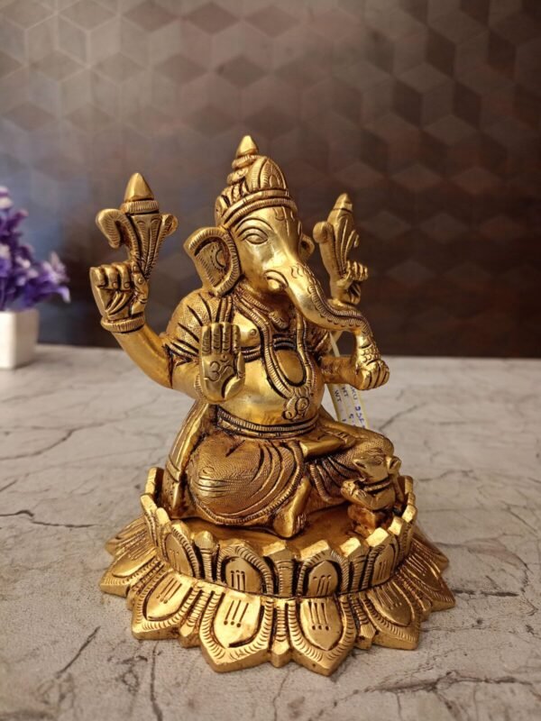 Buy Brass Superfine Ganesha Sitting On Lotus Base Antique Showroom Trichy 5.5" - Image 3