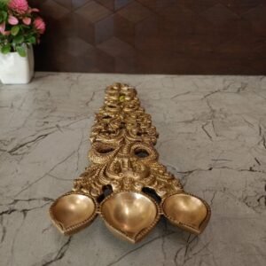 Buy Brass 3 Face Aarthi With Snake Holder 1″ Antique Showroom Trichy
