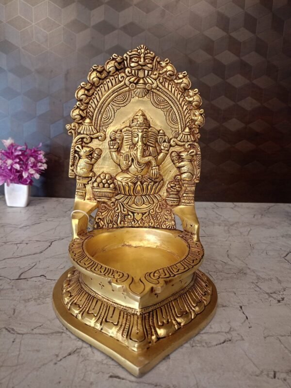 Buy Brass Big Ganesha Diya For Pooja 10″ Antique Showroom Trichy