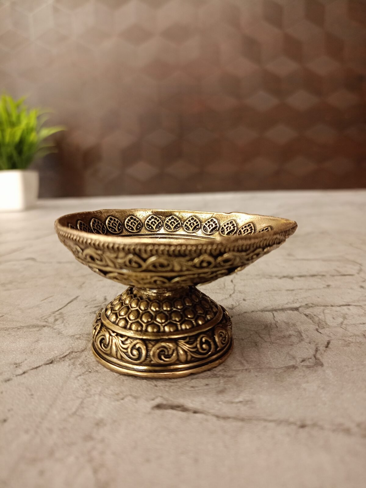 Buy Brass Fine art Agal Diya 1.5″ Antique Showroom Trichy - Image 4