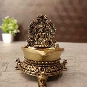 Buy Brass Fine art Lakshmi Diya 3″ Antique Showroom Trichy