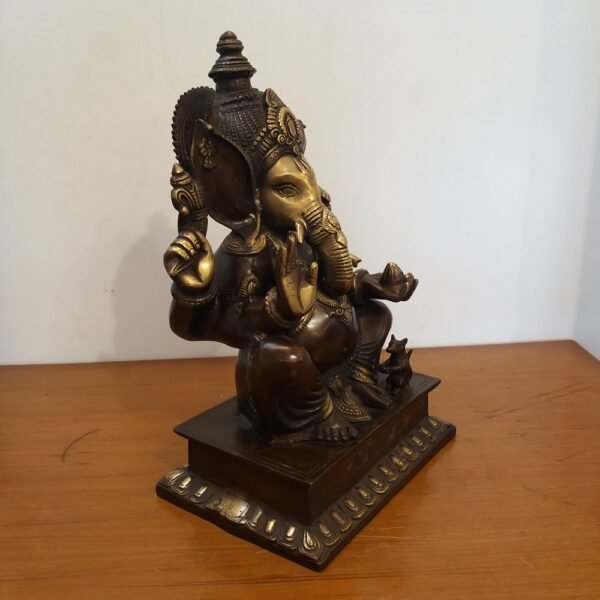 Buy Brass Ganesha with Brown Antique Idol- 18″ Antique Showroom Trichy - Image 2