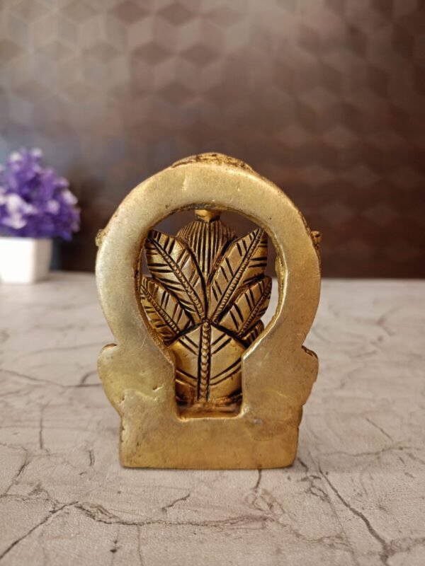 Buy Brass Leaf Lakshmi- 4″ Antique Showroom Trichy - Image 4