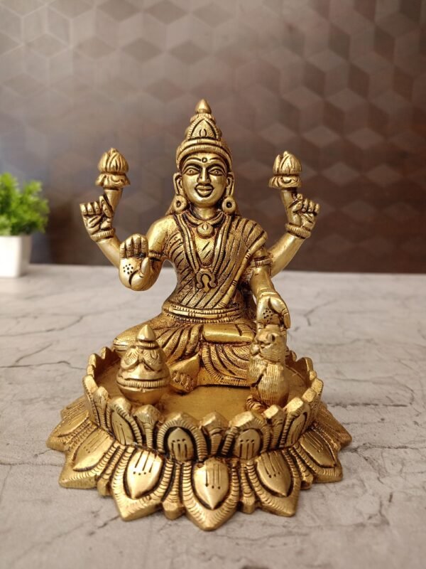 Buy Brass Mahalakshmi On Lotus Idol- 5.5″ Antique Showroom Trichy - Image 3