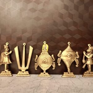 Buy Brass Perumal Wall Mount 9″ Antique Showroom Trichy