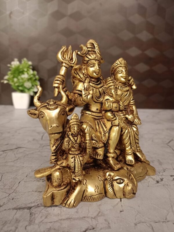 Buy Brass Shiva Family For Pooja 6″ Antique Showroom Trichy - Image 3