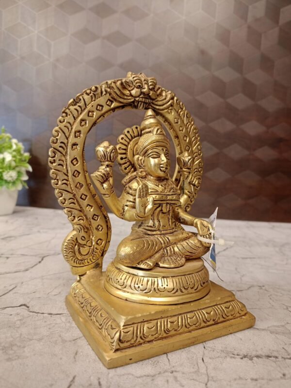 Buy Goddess Lakshmi Brass Idol 7″ Antique Showroom Trichy - Image 3