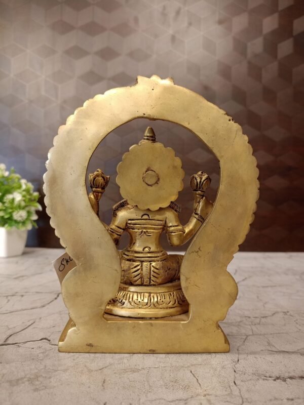 Buy Goddess Lakshmi Brass Idol 7″ Antique Showroom Trichy - Image 4
