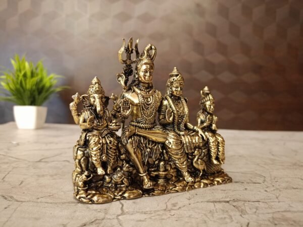 Buy Brass Fine Art Shivan Family For Pooja 4.5″ Antique Showroom Trichy - Image 2
