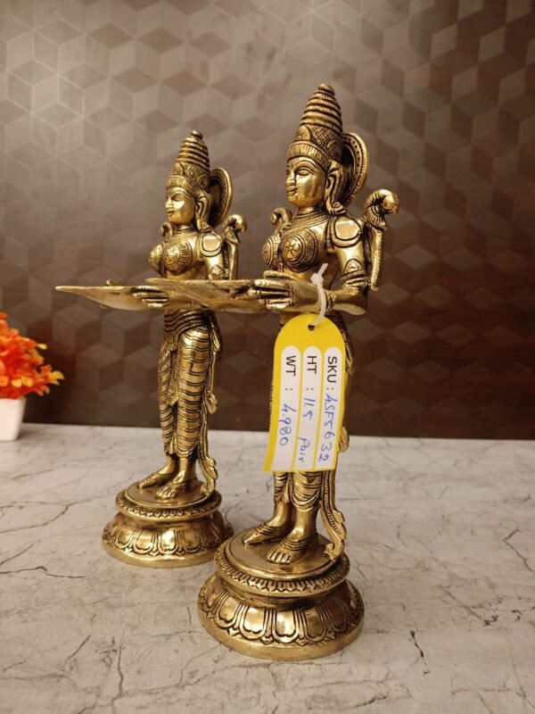 Buy Brass Paavai Diya Pair Idol- 11.5″ Antique Showroom Trichy - Image 2