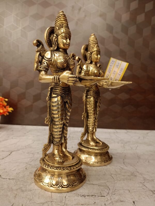 Buy Brass Paavai Diya Pair Idol- 11.5″ Antique Showroom Trichy - Image 3