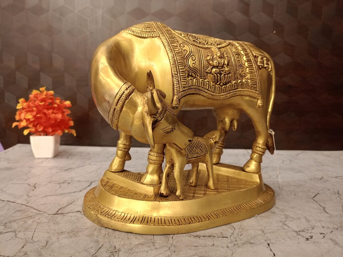 Buy Brass Big Cow And Calf With Flower Designs 9″ Antique Showroom Trichy - Image 3