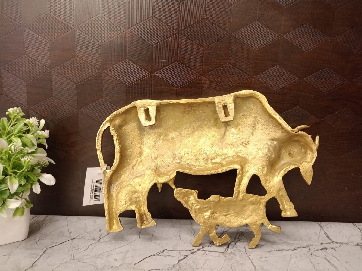 Buy Brass Cow And Calf Wall Mount 8″ Antique Showroom Trichy - Image 3