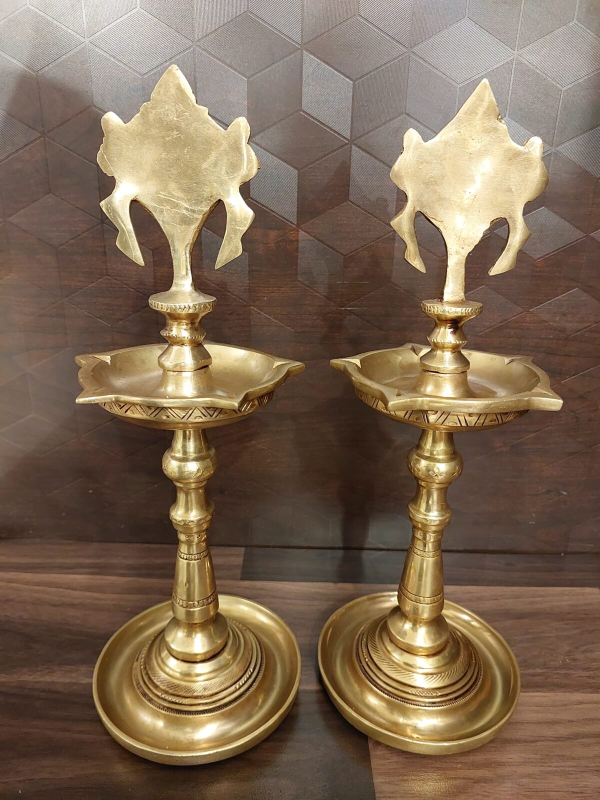 Buy Brass Sangu Chakra Five Face Kuthuvilaku – 13″ ( Pair ) Antique Showroom Trichy - Image 3