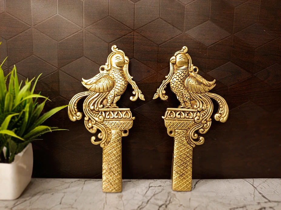 Buy Premium Brass Annam Design Door Wall Mount – Elegant Decorative Hanger for Home Decor Antique Showroom Trichy